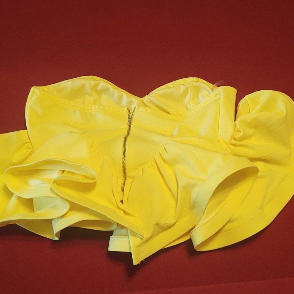Yellow Ruffled Top - Picture 2 of 3